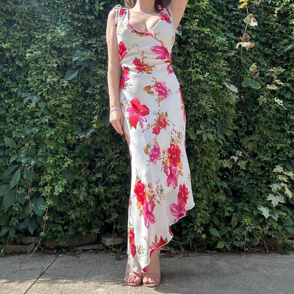 White and pink floral asymmetrical maxi dress - Picture 8 of 8